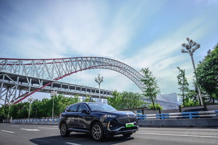 ���FDHT-PHEV�ؑc�����a�N��22.9-26.3�f