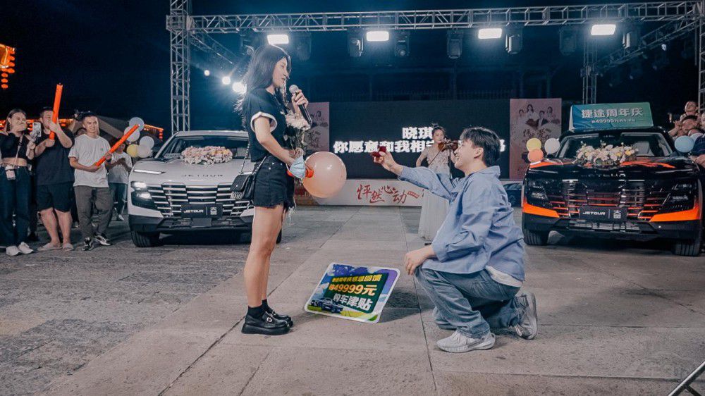 ��Ȼ�Ą�(d��ng) ���ڹųǡ�����;�@������������