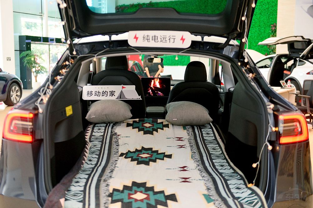 �ؑc����˹��֮�á����ȫ��λչ�F(xi��n)�a(ch��n)Ʒ����