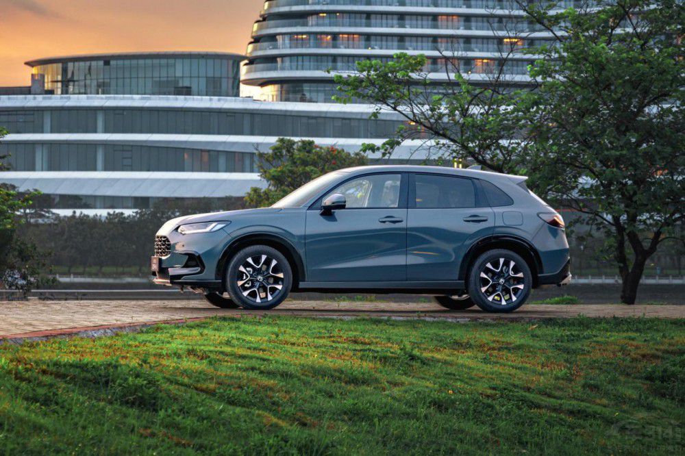 ����(zh��n)���ڙC(j��)�� ZR-V����܇�͸�(j��ng)��(zh��ng)��������