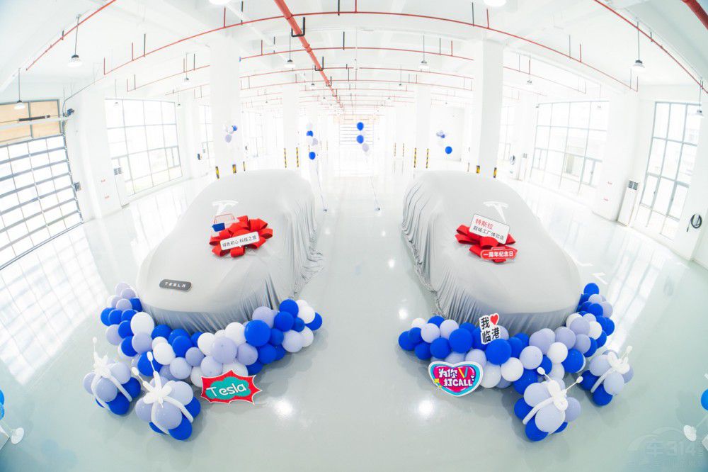 1-8�½�����40�f�v ��˹���N�¼�����S