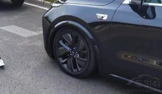 С�i�����¼�����500�f(w��n)��ü���SUV������