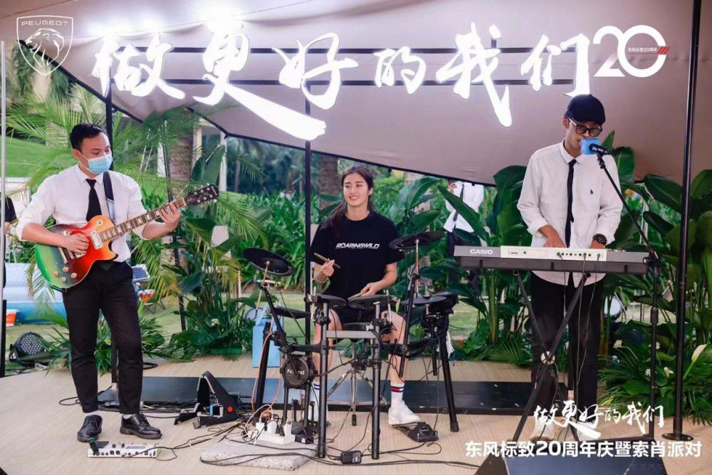 開啟標(biāo)致時(shí)刻 女足門將趙麗娜喜提新408 開啟標(biāo)致時(shí)刻 女足門將趙麗娜喜提新408