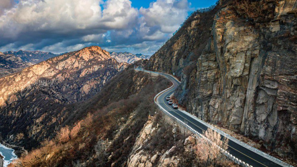 �Ї�Ƥ�� ����֮��ɽ���ڌ��V��܇չ����