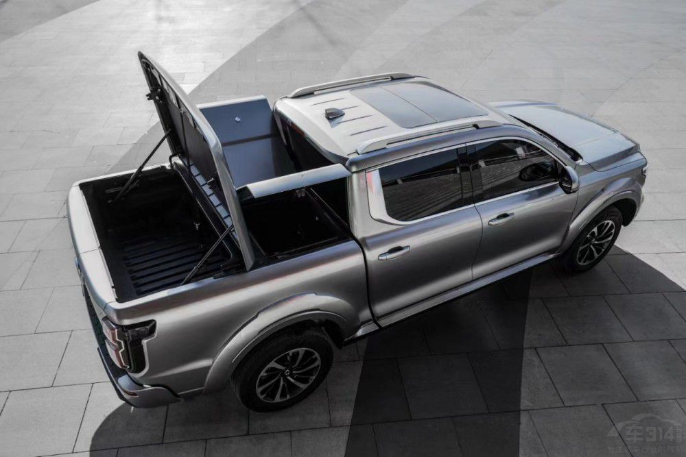 �Ї�Ƥ�� ����֮��ɽ���ڌ��V��܇չ����