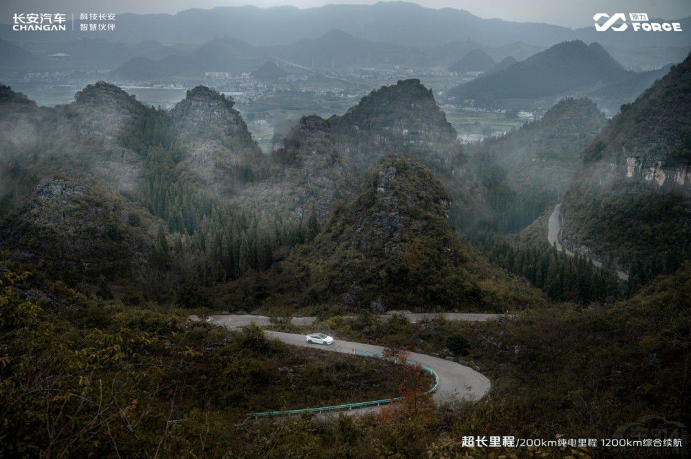 ���{SL03�ɹ�����(zh��n)1200km���L�澳֮��