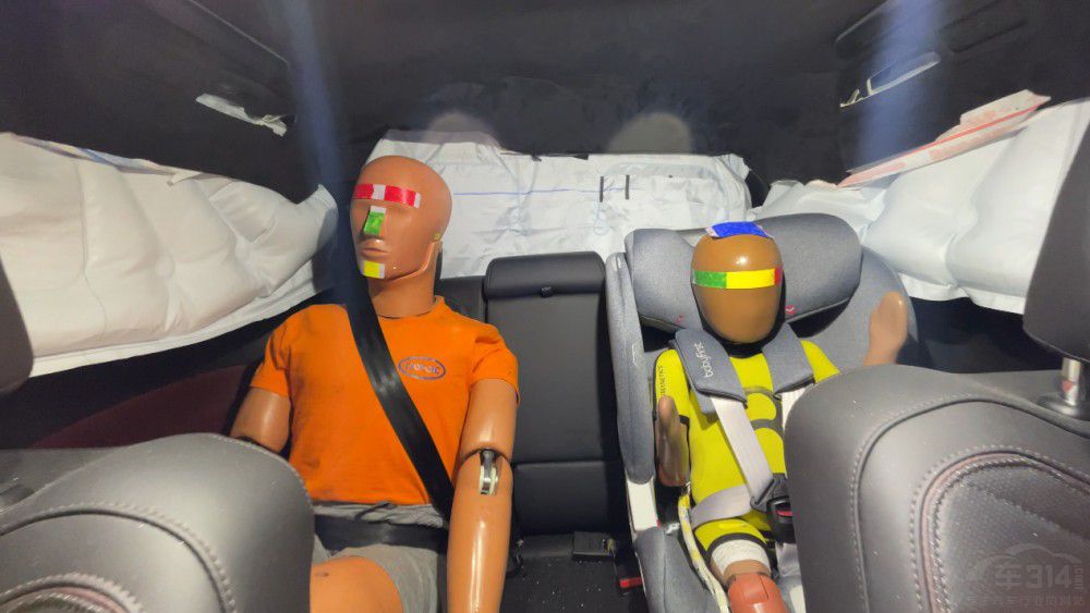 ʲô�ӵ�MPV�����ȫ��M8�ڎ��o����