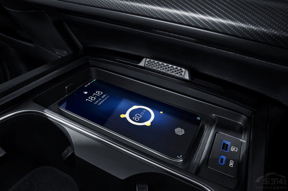 ���ֵ�c��(sh��)����һ�� ��;׷�L(f��ng)400T����