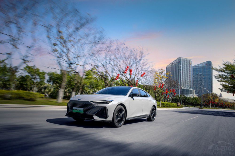 �L��UNI-V ���iDD��UNI-K ���iDD������