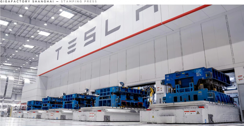 ��400�f�v��˹���ڵ��ݳ������S�¾�ѽ��