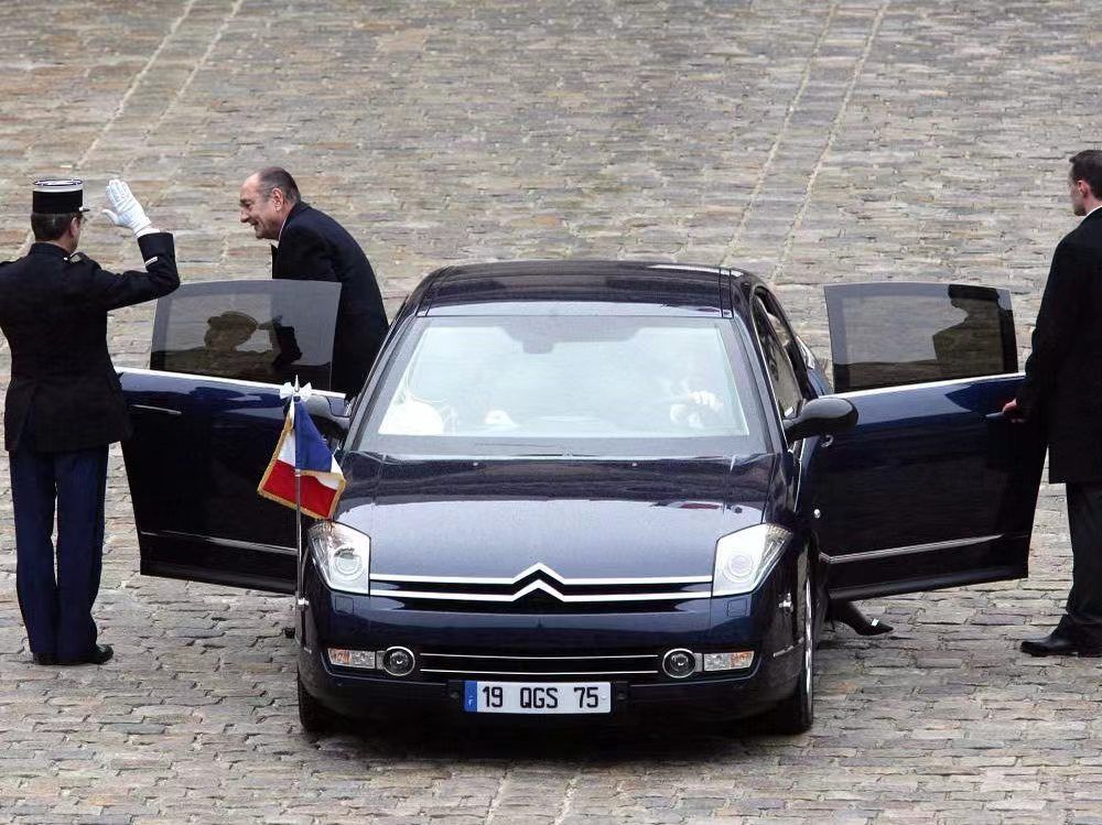 �������y(t��ng)���{ һƷѩ�F��C6��ǰ���c����