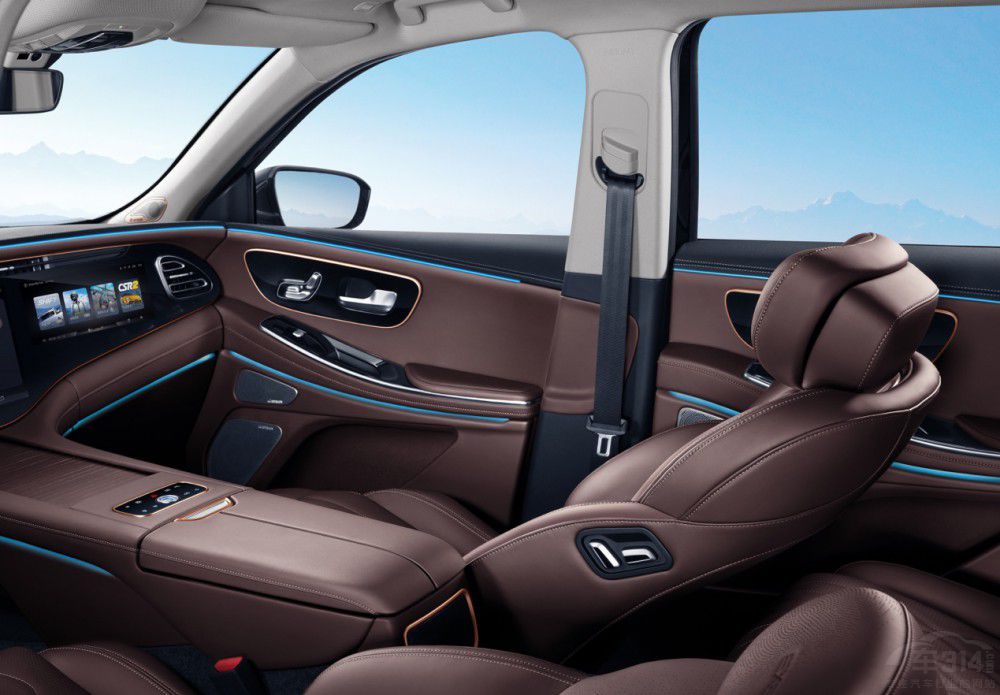 ���Y�e��������SUV��ȫ��һ����;��������