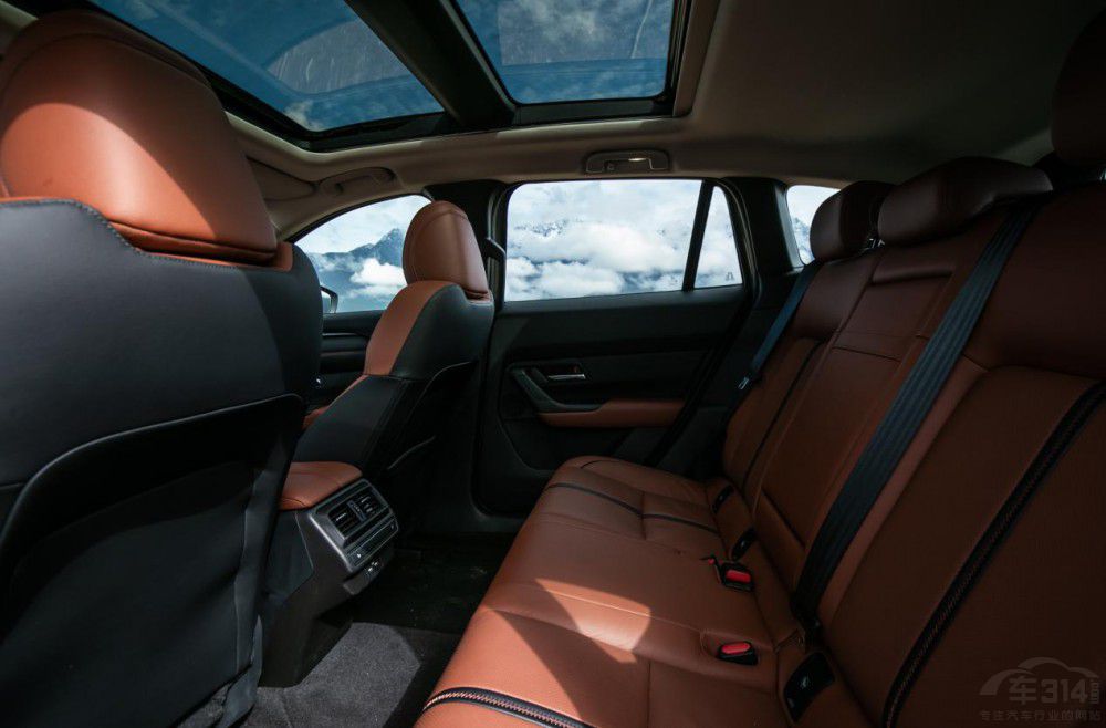 CX-50行也售價正式發(fā)布 RAV4/CR-V有點慌 CX-50行也售價正式發(fā)布 RAV4/CR-V有點慌