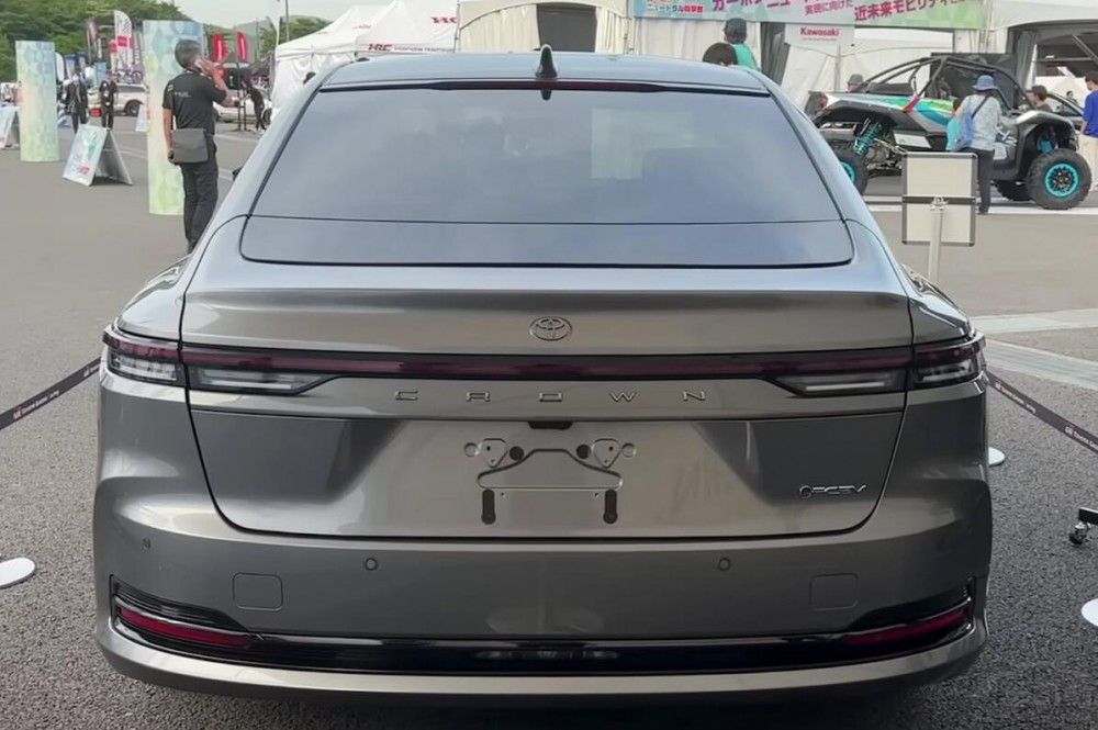 �ʹ�Sedan FCEV�l(f��)�� �㿴�Ú�ȼ�ϼ��g(sh��)��