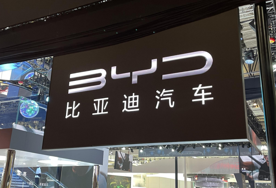 �Q��(bi��o)�������־ ��PLUS�c�����ֵ��P(y��ng)�s