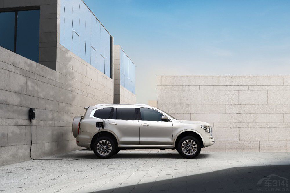 Ӳ��ԽҰ̹��500 Hi4-T��ʽȫ����������