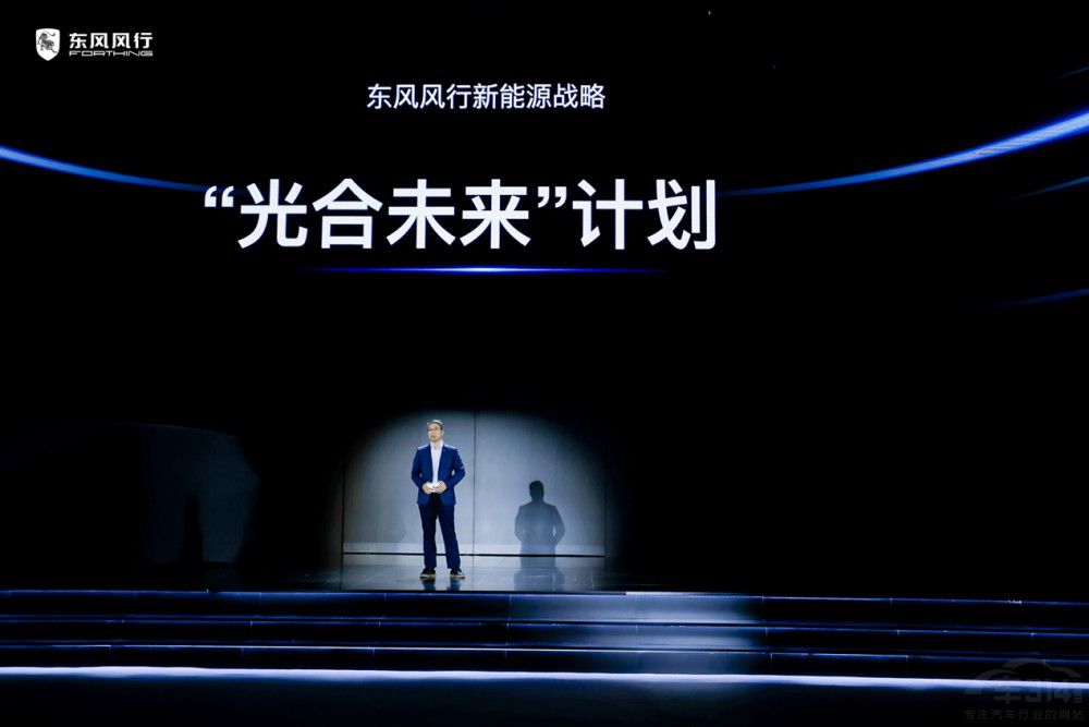 �L(f��ng)������ ����(n��i)�׿�����(zh��n)�һ��м��܇��