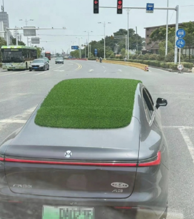 ȫ����Ļ���܇���Ư��� �@�N�O(sh��)Ӌ���u����