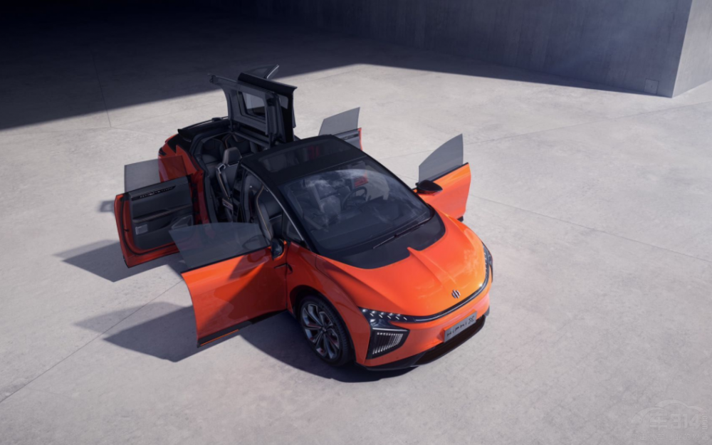 �N�����[����һ��ĸߺ� ��ʲôͻȻ���ͳ�����