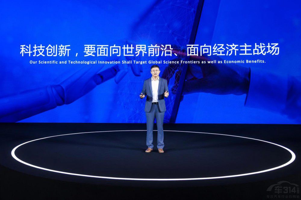 緩解補能焦慮 寧德時代發(fā)布神行超充電池 緩解補能焦慮 寧德時代發(fā)布神行超充電池