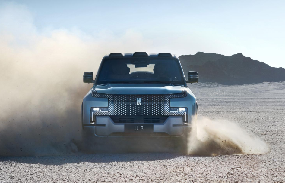 Ӳ��SUV�M��Űl(f��)�� Ⱥ�۠��ԕr���ց���