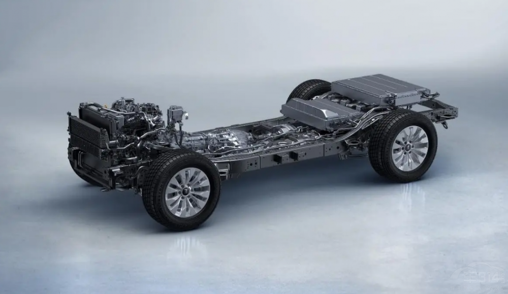 Ӳ��SUV�M��Űl(f��)�� Ⱥ�۠��ԕr���ց���