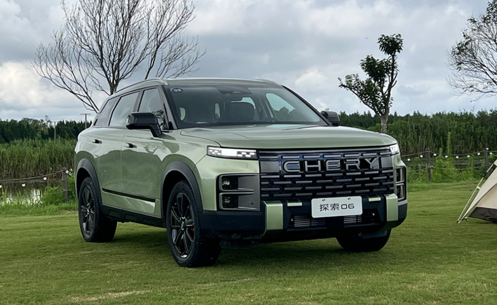 Ӳ��SUV�M��Űl(f��)�� Ⱥ�۠��ԕr���ց���