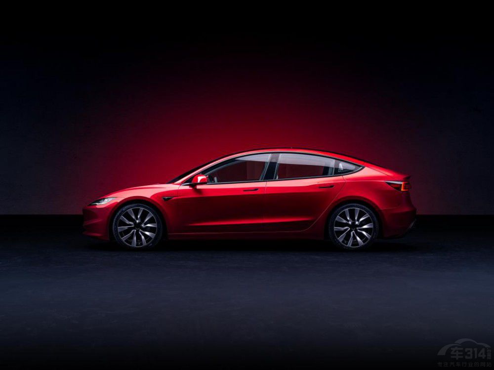 親民車價+駕乘樂趣 Model 3 煥新版來襲 親民車價+駕乘樂趣 Model 3 煥新版來襲