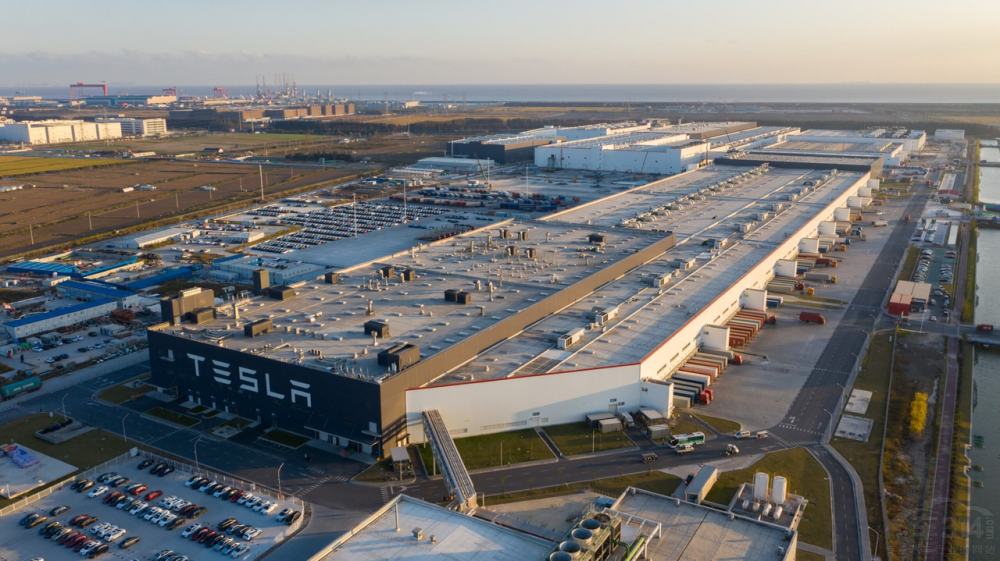 8月交付84159輛 特斯拉軟硬件再度升級 8月交付84159輛 特斯拉軟硬件再度升級