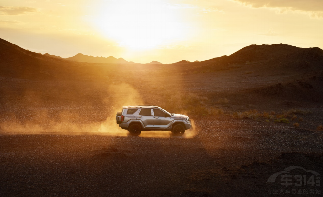 ԽҰ����(d��ng)�r(sh��) 9��25̹��400 Hi4-T��������