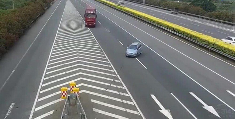 ʮһ����·�ϵġ������� ��(g��)��(g��)������Ϥ��