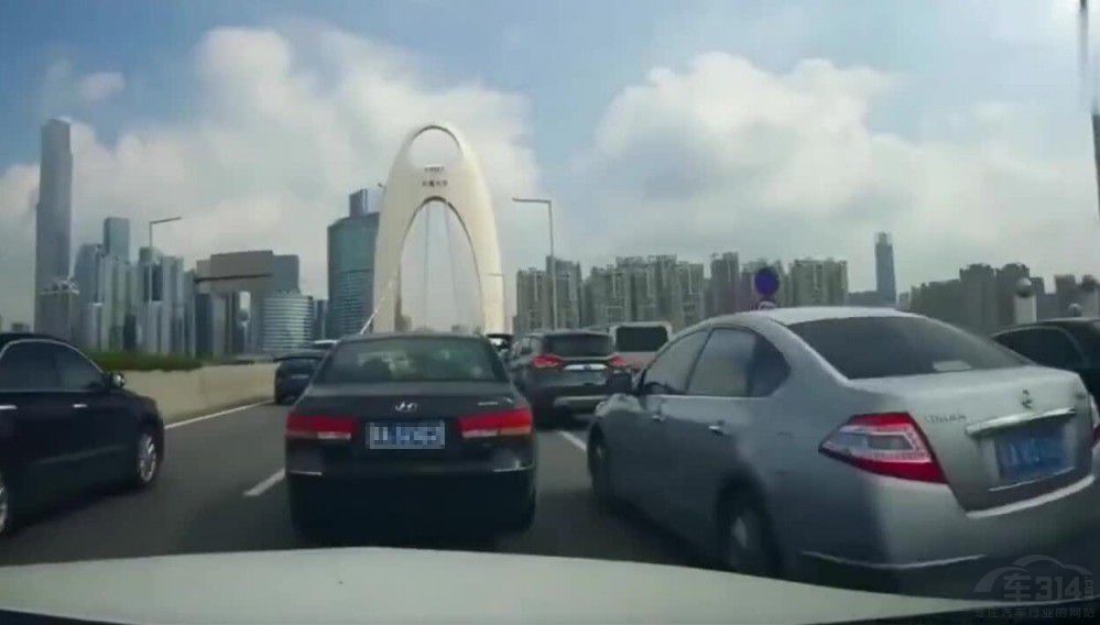 ʮһ����·�ϵġ������� ��(g��)��(g��)������Ϥ��