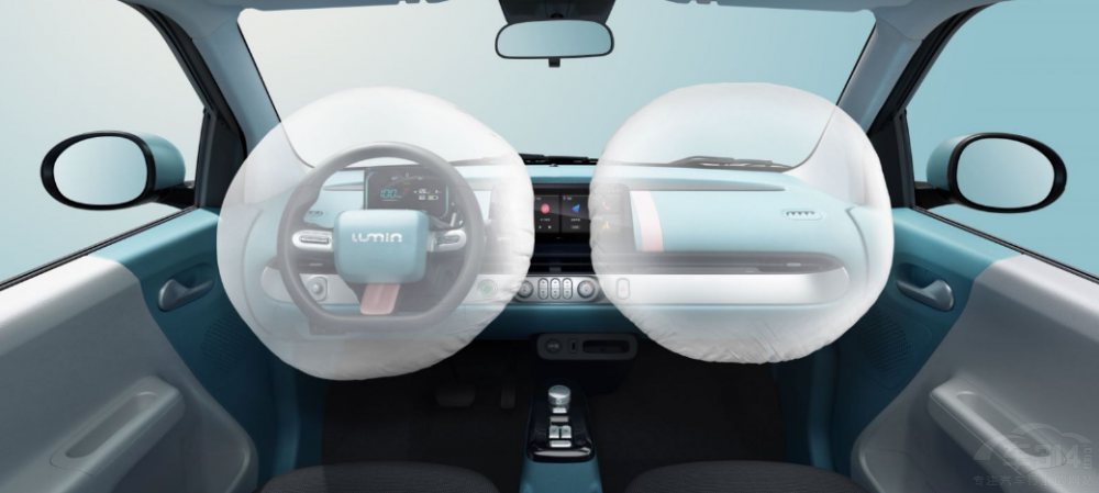 長安Lumin 301km快充車型售價6.19萬元 長安Lumin 301km快充車型售價6.19萬元