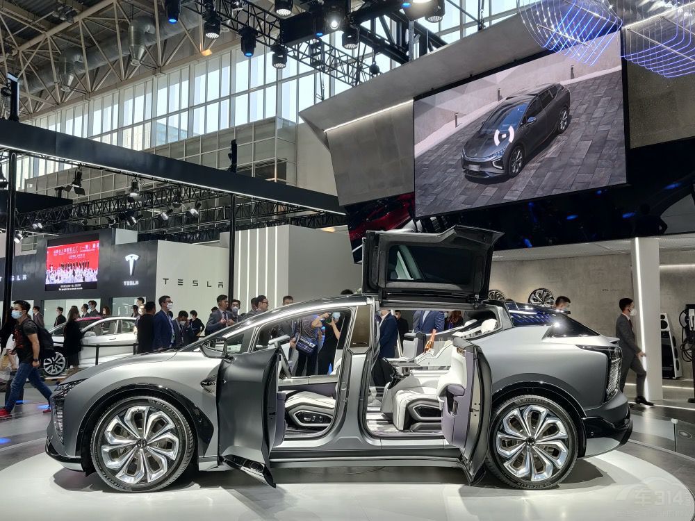 高合汽車被曝大規(guī)模裁員 讓子彈飛一會兒 高合汽車被曝大規(guī)模裁員 讓子彈飛一會兒