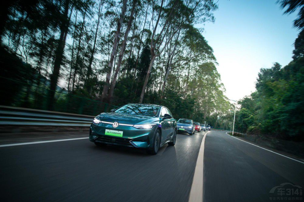 一汽-大眾ID.7 VIZZION體驗之旅盛大開啟 一汽-大眾ID.7 VIZZION體驗之旅盛大開啟