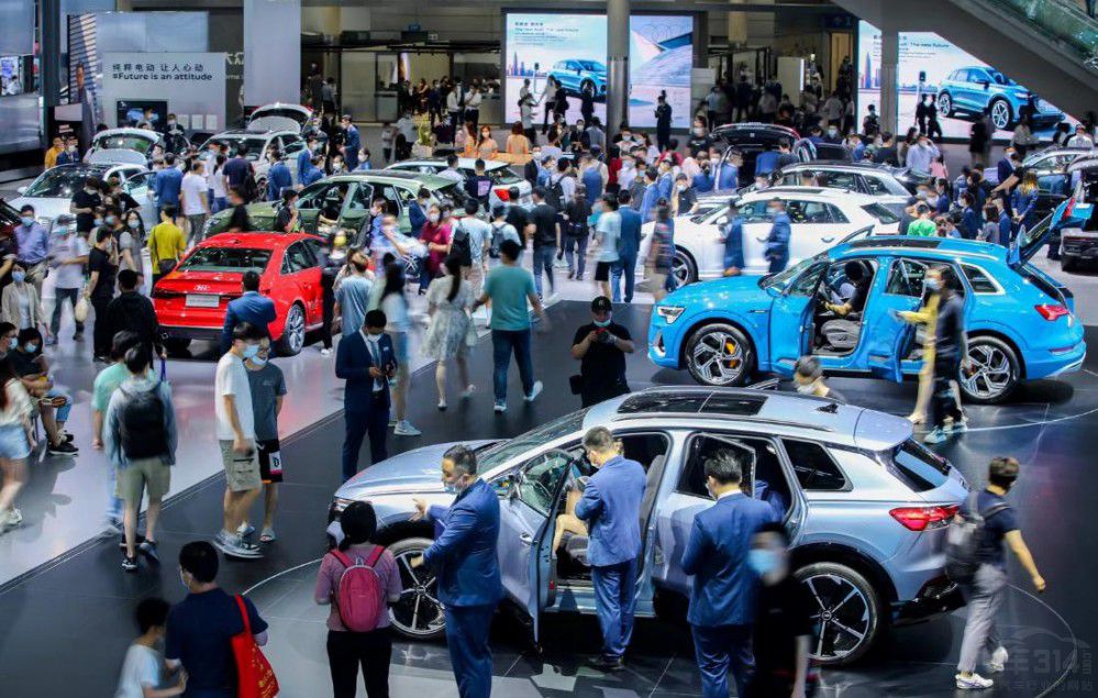 ������r�� �{ʲô�ҰѰײ��u�����r��