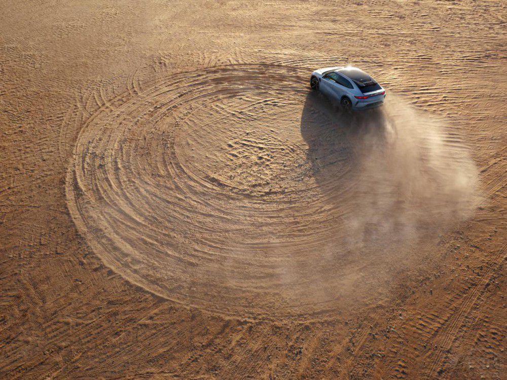 ����B��(j��)�C�bSUV��L���� 18.98�fԪ��