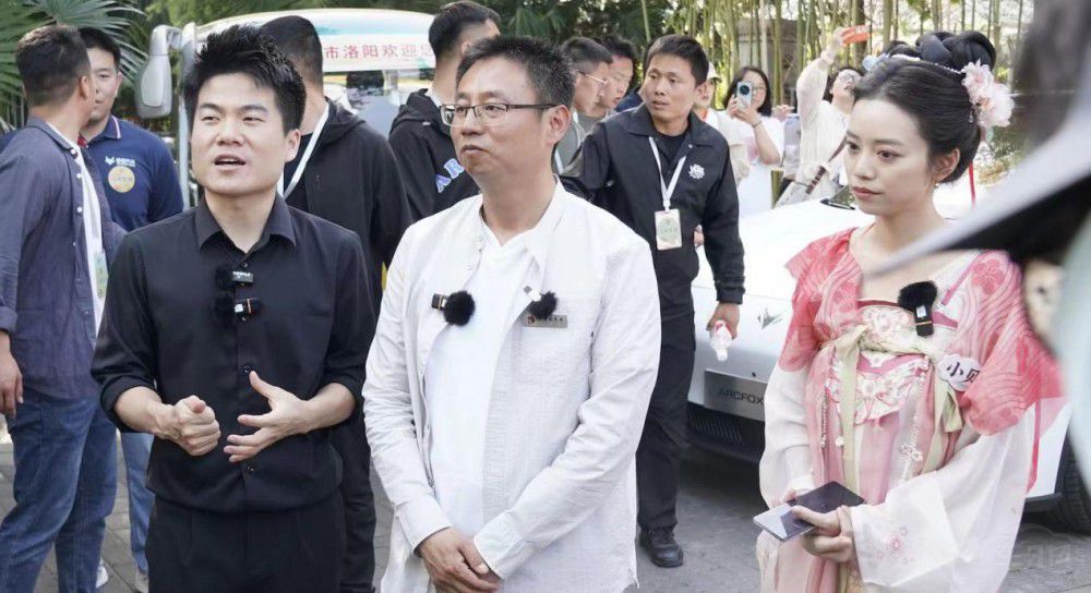 17.48�fԪ�O��������S5��ͬ��Ʒ�r֮��