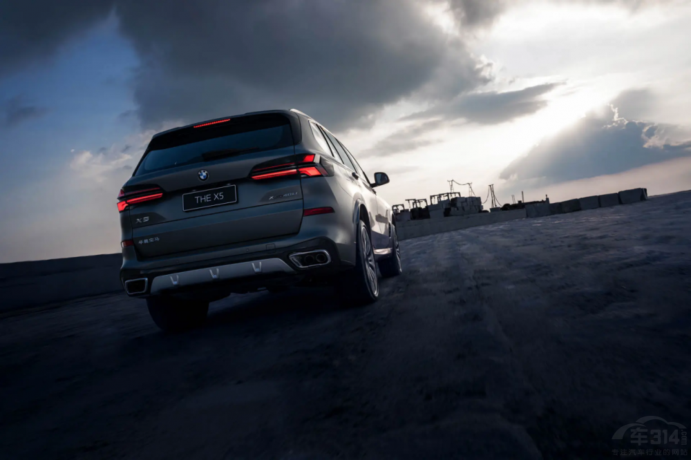 �ߴ�Ȍ��RX5��һȦ���W��Q6���������桱