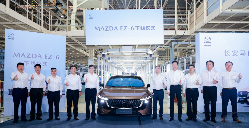  �L���R���_(d��) MAZDA EZ-6 �A�M�¾�����