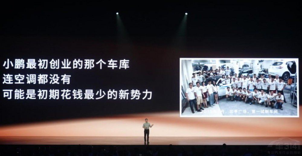 С�i��܇��ʮ�깝(ji��)�c����һ��ʮ����AI��