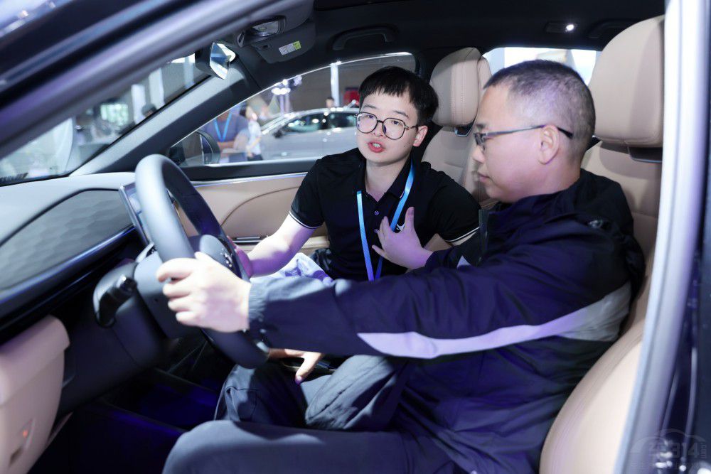 ���� ��܇��(j��)Ʒ�|(zh��)�ĘO��������S5��̫����