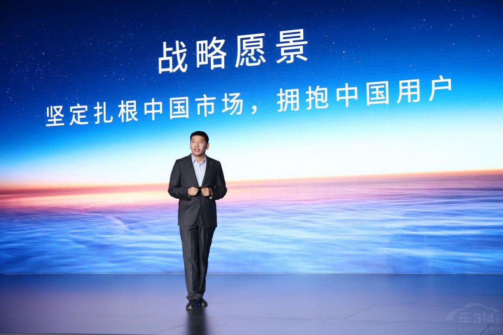 �L(zh��ng)�� �R���_(d��) MAZDA EZ-6��ʽ �_(k��i)�� �A(y��)����