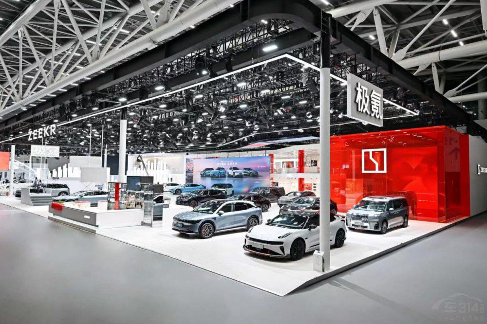 �O������V��܇չ �װl(f��)������{Plus�ܘ���