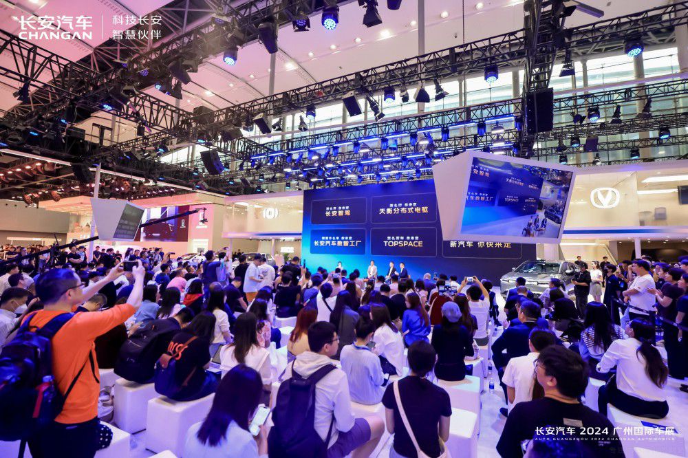 ����܇ �����B(t��i) �L(zh��ng)����܇�Ƽ��Wҫ�V��܇չ