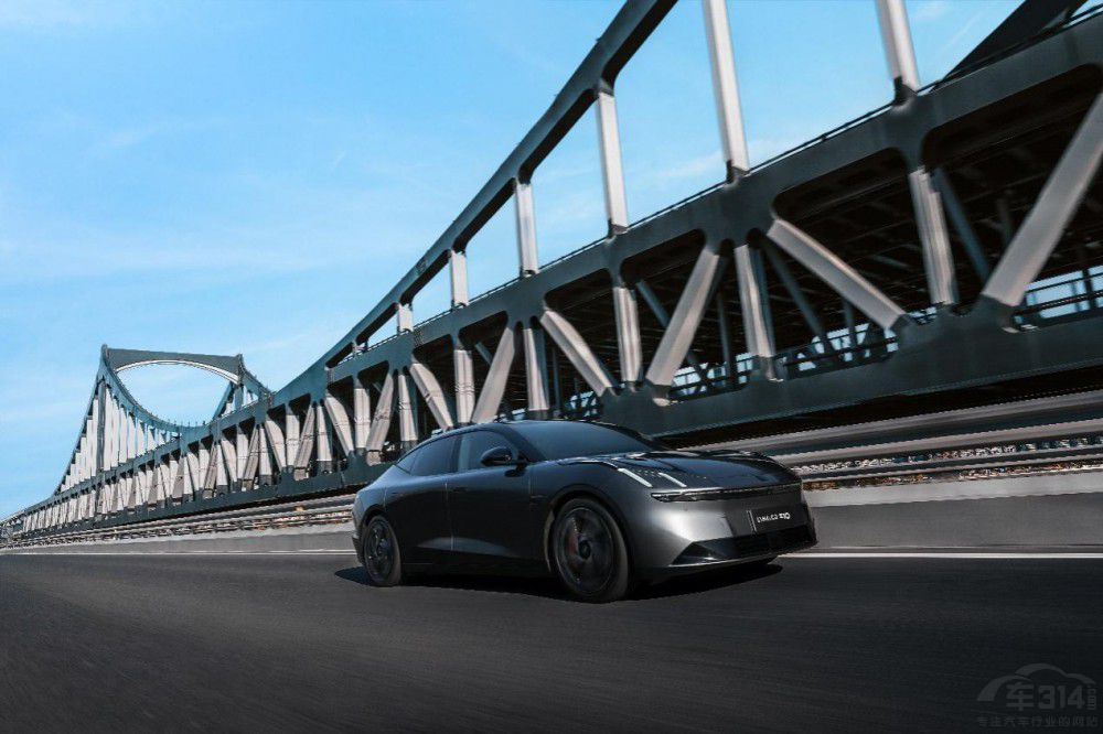 �I(l��ng)��Z10  ����95kWh 702km���(q��)Halo����