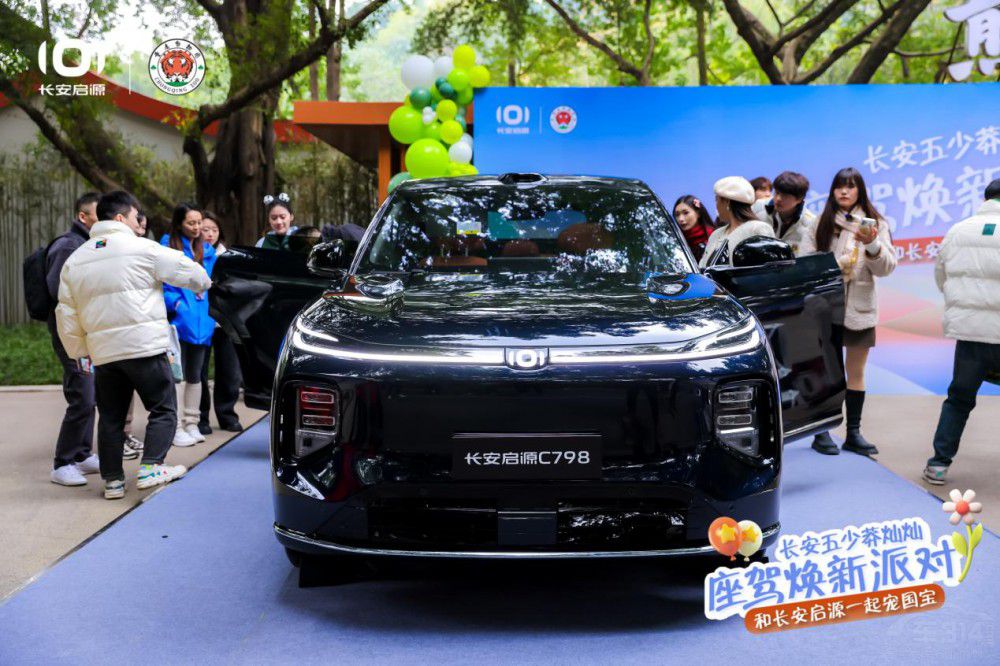 �L������ç�N�N�Q�����{ �L����Դ������