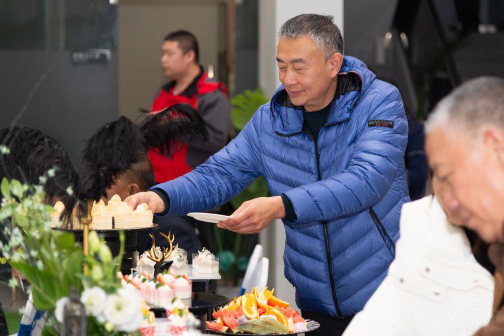 ȫ���F(tu��n)ُ(g��u)��(hu��)���������g(sh��)��(sh��)�y(c��)ֱ���N������  