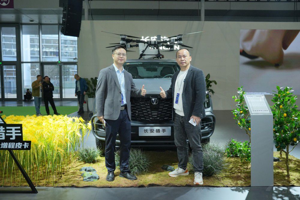 �L���C���w�ָ��b܇�а壺����ǻ�����