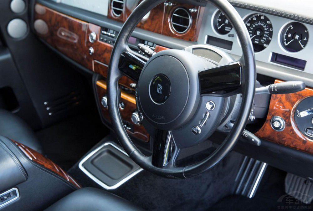 ��˹�R˹������܇�͡�����˹�R˹��Ӱ VII